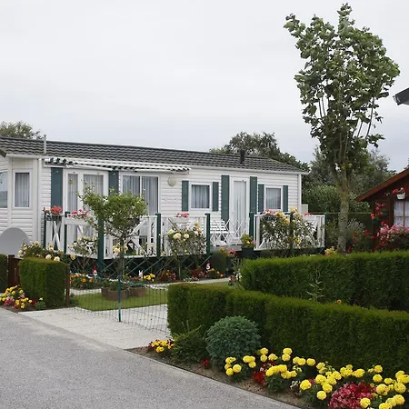 Les Residences La Becque Camping 3*